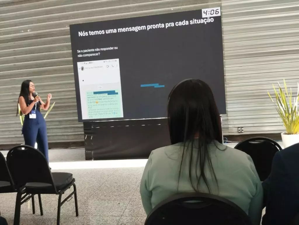 Iniciativa de vacinadora de Amambai foi destaque em evento nacional em Minas Gerais Iniciativa de vacinadora de Amambai foi destaque em evento nacional em Minas Gerais