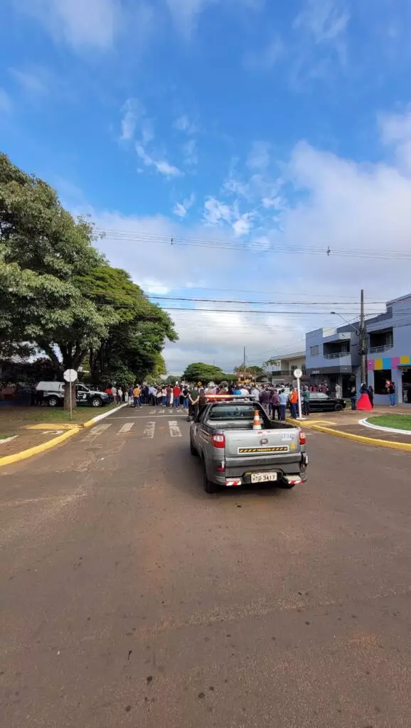 Polícia Militar da 3ª CIPM e DETRAT Realizam Ação Conjunta Durante Celebração de Corpus Christi em Amambai Polícia Militar da 3ª CIPM e DETRAT Realizam Ação Conjunta Durante Celebração de Corpus Christi em Amambai
