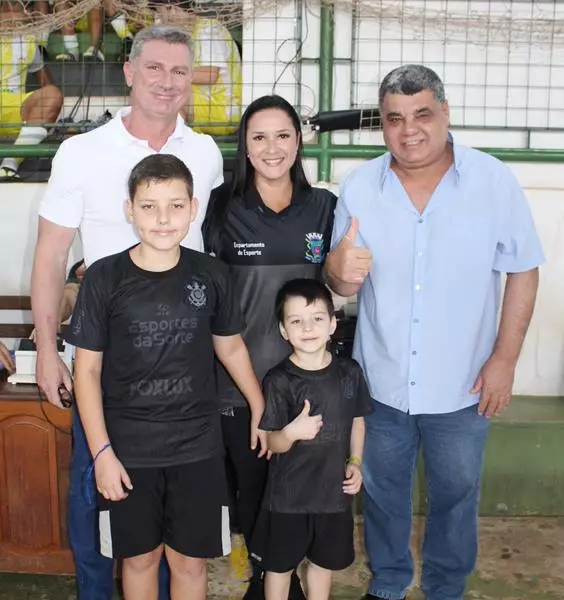 Copa Regional de Futsal de Base em Sete Quedas reúne as famílias e é sucesso total Copa Regional de Futsal de Base em Sete Quedas reúne as famílias e é sucesso total