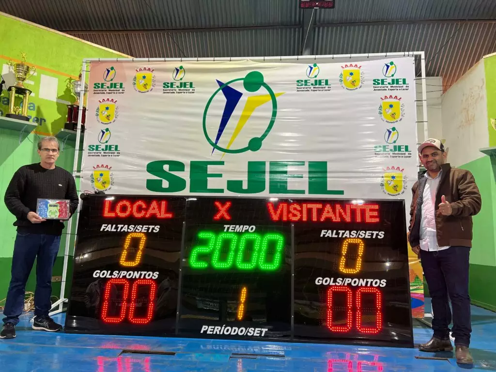 Prefeitura de Paranhos adquire placar eletrônico moderno com investimento próprio