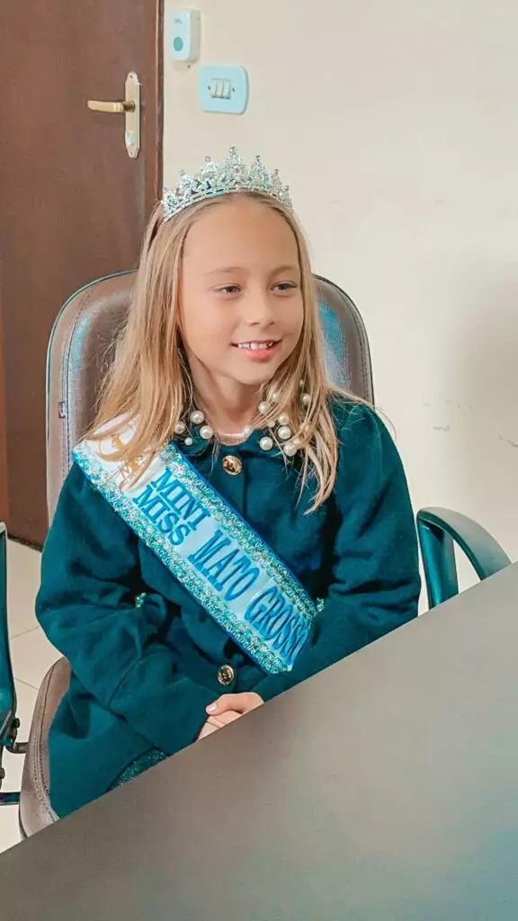 Iguatemi: Prefeito Dr. Lídio Ledesma recebe Mini Miss Mato Grosso do Sul 2025, Isadora Ávila Iguatemi: Prefeito Dr. Lídio Ledesma recebe Mini Miss Mato Grosso do Sul 2025, Isadora Ávila