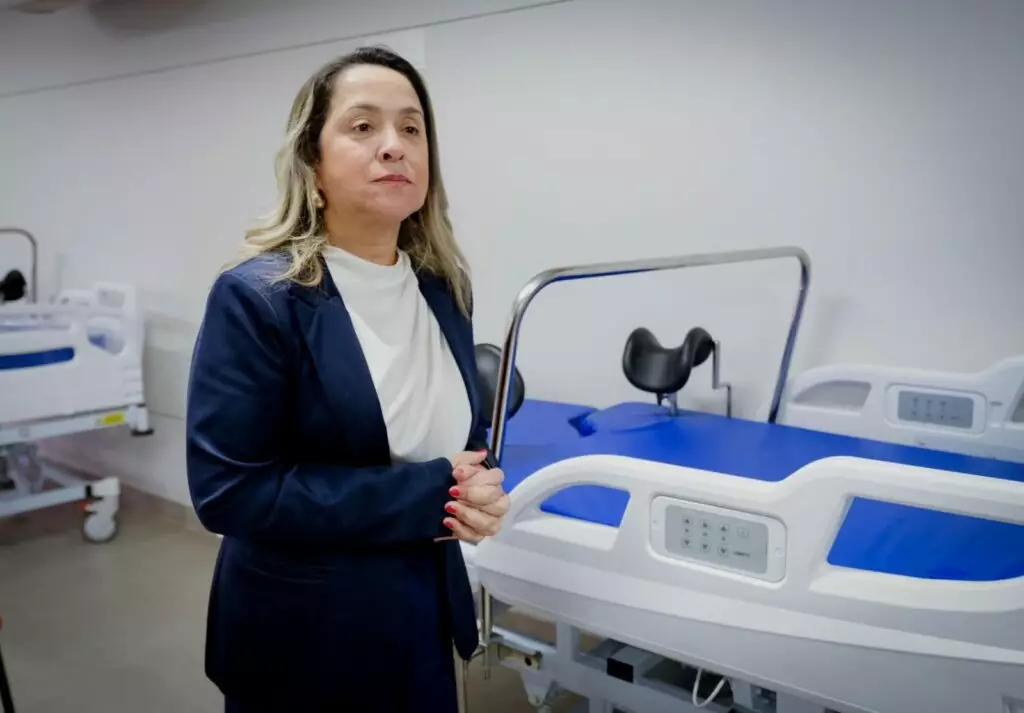 Lia Nogueira investe em estrutura da Santa Casa de Campo Grande