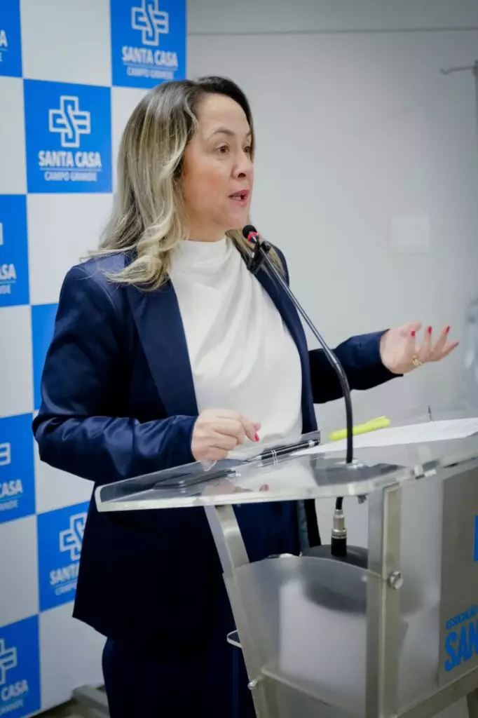 Lia Nogueira investe em estrutura da Santa Casa de Campo Grande