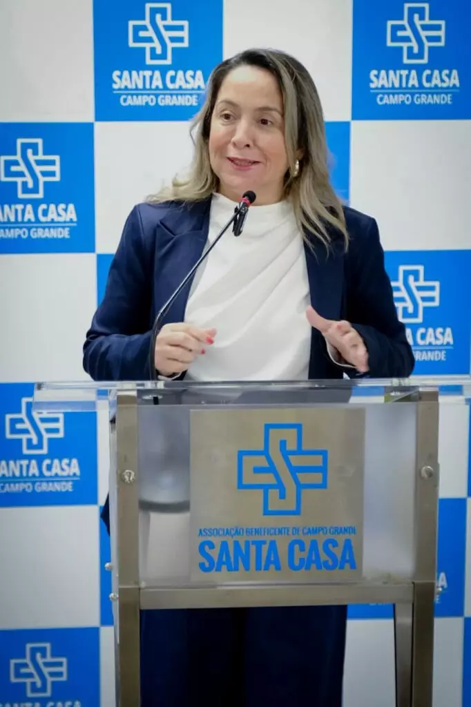 Lia Nogueira investe em estrutura da Santa Casa de Campo Grande