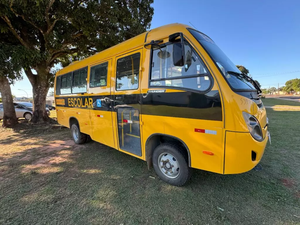 Sete Quedas celebra reforço na Educação com novo ônibus escolar Sete Quedas celebra reforço na Educação com novo ônibus escolar