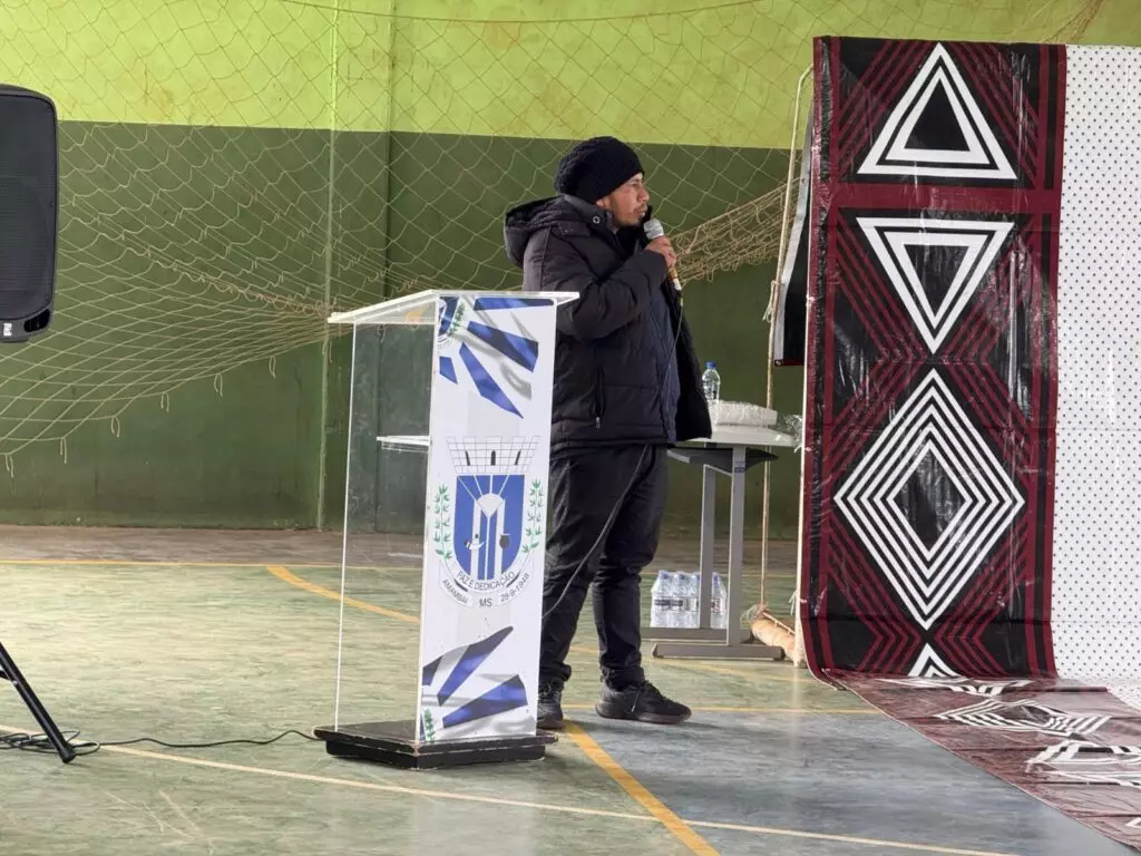 Justiça Federal leva serviços à Aldeia Amambai com apoio da Prefeitura Justiça Federal leva serviços à Aldeia Amambai com apoio da Prefeitura