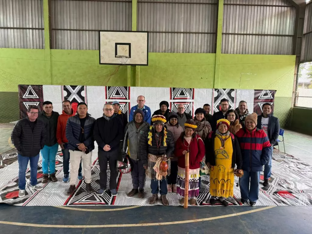 Justiça Federal leva serviços à Aldeia Amambai com apoio da Prefeitura Justiça Federal leva serviços à Aldeia Amambai com apoio da Prefeitura