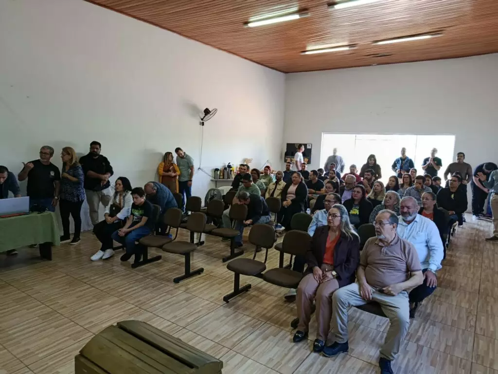 Comunidade evangélica se reúne para um abençoado Café com Pastores e Líderes na Igreja Betel em Coronel Sapucaia Comunidade evangélica se reúne para um abençoado Café com Pastores e Líderes na Igreja Betel em Coronel Sapucaia