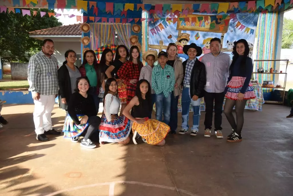 Secretaria de Assistência Social de Iguatemi realizou festa julina para os alunos do programa "Novo Olhar"