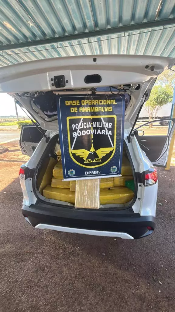Amambai: BPMRv apreende mais de uma tonelada de maconha, haxixe e arma em veículo roubado na MS-156 Amambai: BPMRv apreende mais de uma tonelada de maconha, haxixe e arma em veículo roubado na MS-156