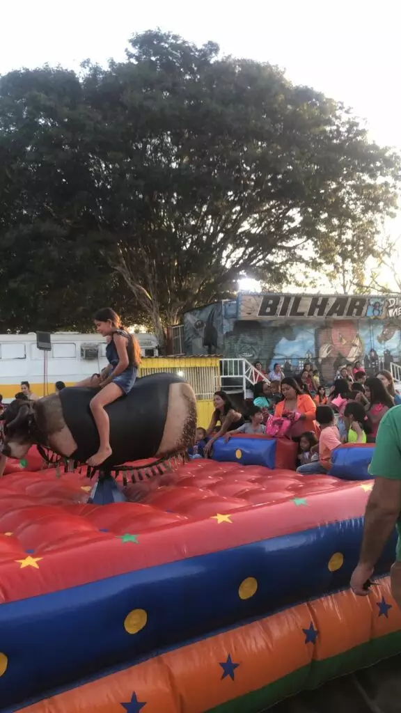 Prefeitura garante participação gratuita em parque de diversões para as crianças de Coronel Sapucaia