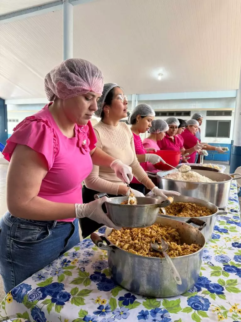 Ação solidária leva refeições e apoio a famílias de Coronel Sapucaia