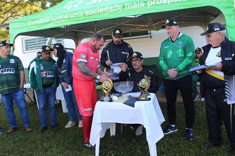 Donos da casa, Coronel Sapucaia e Japorã se classificaram na fase da Copa Assomasul em Sete Quedas Donos da casa, Coronel Sapucaia e Japorã se classificaram na fase da Copa Assomasul em Sete Quedas