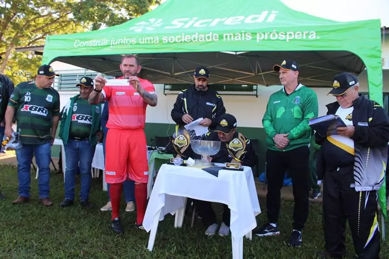 Donos da casa, Coronel Sapucaia e Japorã se classificaram na fase da Copa Assomasul em Sete Quedas Donos da casa, Coronel Sapucaia e Japorã se classificaram na fase da Copa Assomasul em Sete Quedas