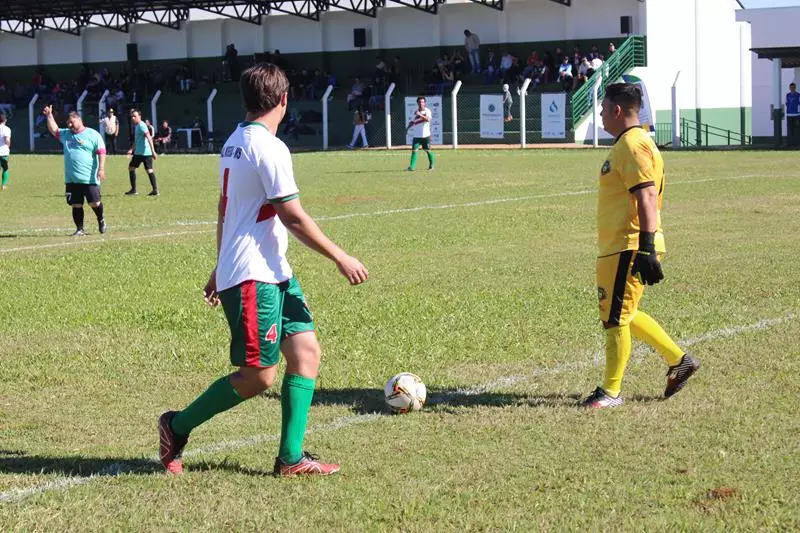 Donos da casa, Coronel Sapucaia e Japorã se classificaram na fase da Copa Assomasul em Sete Quedas Donos da casa, Coronel Sapucaia e Japorã se classificaram na fase da Copa Assomasul em Sete Quedas