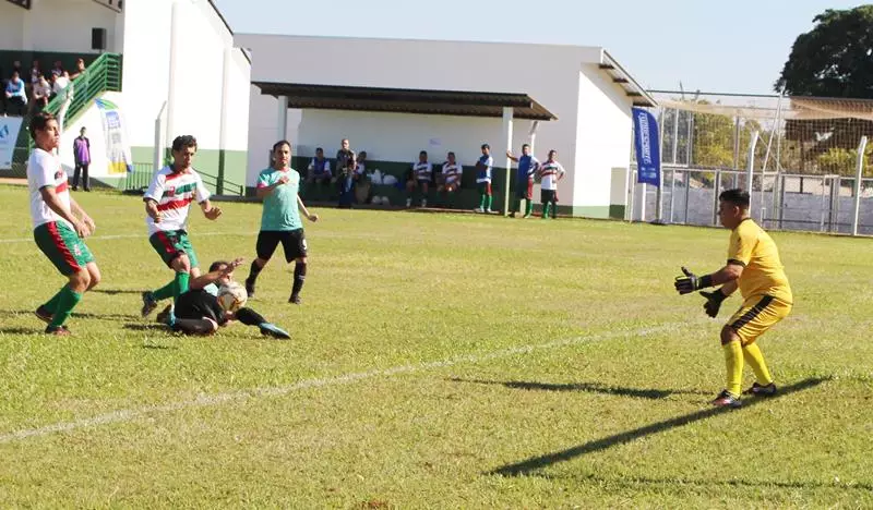 Donos da casa, Coronel Sapucaia e Japorã se classificaram na fase da Copa Assomasul em Sete Quedas Donos da casa, Coronel Sapucaia e Japorã se classificaram na fase da Copa Assomasul em Sete Quedas