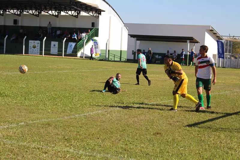Donos da casa, Coronel Sapucaia e Japorã se classificaram na fase da Copa Assomasul em Sete Quedas Donos da casa, Coronel Sapucaia e Japorã se classificaram na fase da Copa Assomasul em Sete Quedas