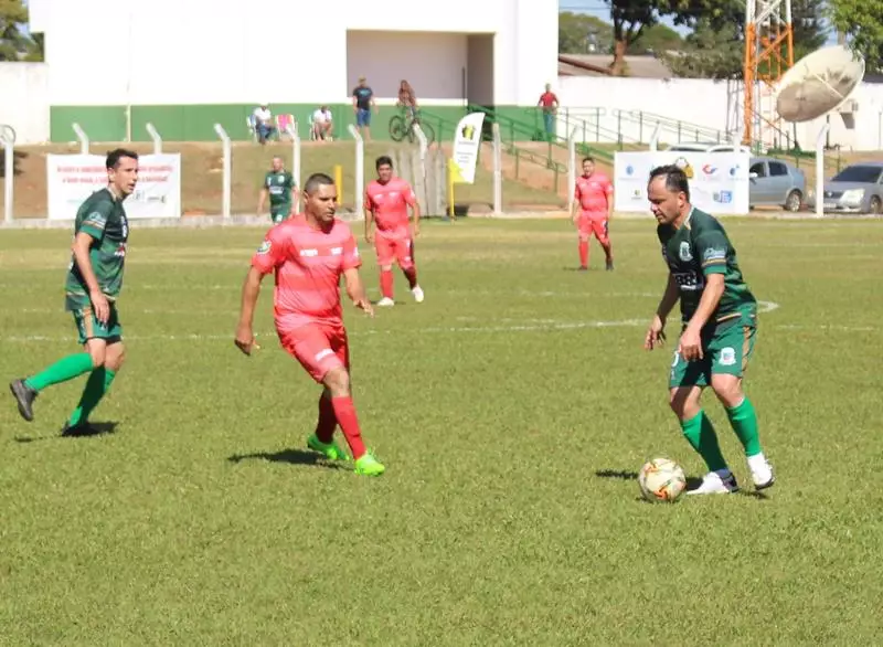 Donos da casa, Coronel Sapucaia e Japorã se classificaram na fase da Copa Assomasul em Sete Quedas Donos da casa, Coronel Sapucaia e Japorã se classificaram na fase da Copa Assomasul em Sete Quedas