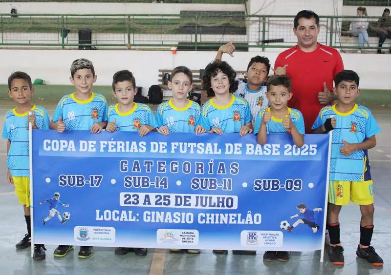 Copa Regional de Futsal de Base em Sete Quedas reúne as famílias e é sucesso total Copa Regional de Futsal de Base em Sete Quedas reúne as famílias e é sucesso total