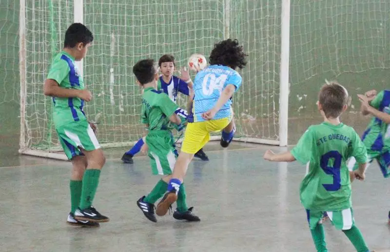 Copa Regional de Futsal de Base em Sete Quedas reúne as famílias e é sucesso total Copa Regional de Futsal de Base em Sete Quedas reúne as famílias e é sucesso total