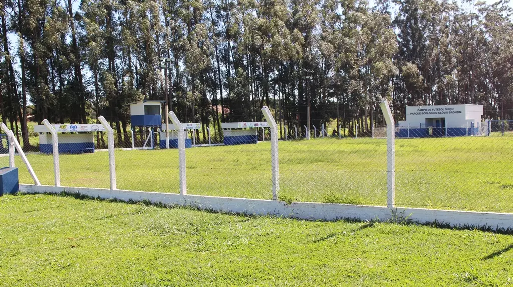 Torneios de futevôlei e vôlei de duplas marcam inauguração de nova arena de areia em Paranhos Torneios de futevôlei e vôlei de duplas marcam inauguração de nova arena de areia em Paranhos