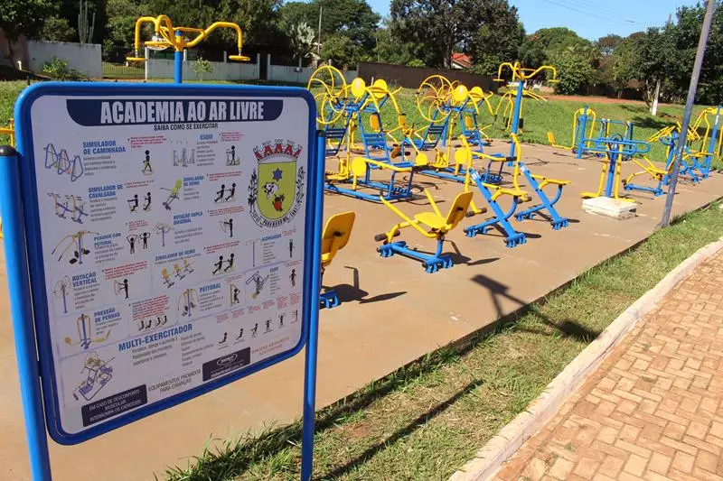 Torneios de futevôlei e vôlei de duplas marcam inauguração de nova arena de areia em Paranhos Torneios de futevôlei e vôlei de duplas marcam inauguração de nova arena de areia em Paranhos