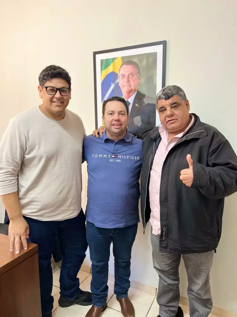 Em Dourados, presidente da Câmara de Sete Quedas reforça parceria com deputado federal Rodolfo Nogueira