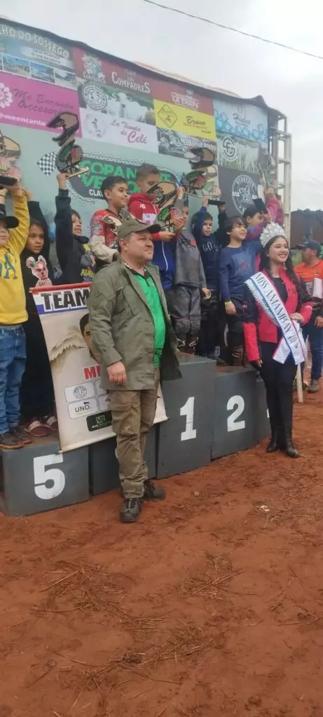 Pilotos de Paranhos conquistam pódio na Copa Norte de Velocross no Paraguai Pilotos de Paranhos conquistam pódio na Copa Norte de Velocross no Paraguai