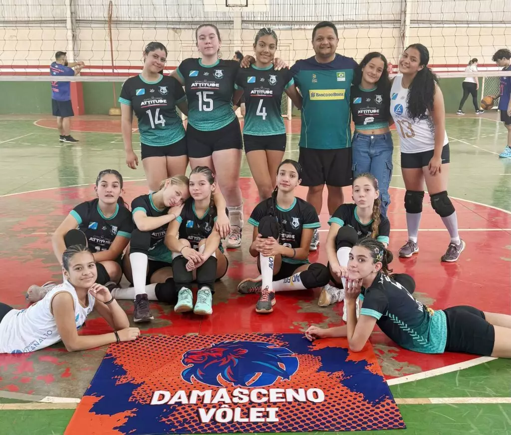 Quadrangular de vôlei em Caarapó visou arrecadar fundos para equipe participar dos JOJUMS 2025 Quadrangular de vôlei em Caarapó visou arrecadar fundos para equipe participar dos JOJUMS 2025