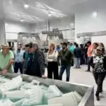 Produtores de leite participam de reunião com Agraer e Famalac para conhecer nova unidade em Tacuru