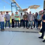 Produtores de leite participam de reunião com Agraer e Famalac para conhecer nova unidade em Tacuru