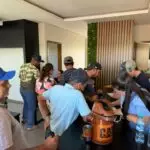Produtores de leite participam de reunião com Agraer e Famalac para conhecer nova unidade em Tacuru