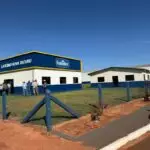 Produtores de leite participam de reunião com Agraer e Famalac para conhecer nova unidade em Tacuru
