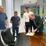 Prefeitura de Amambai inicia a semana com posse de dois novos servidores
