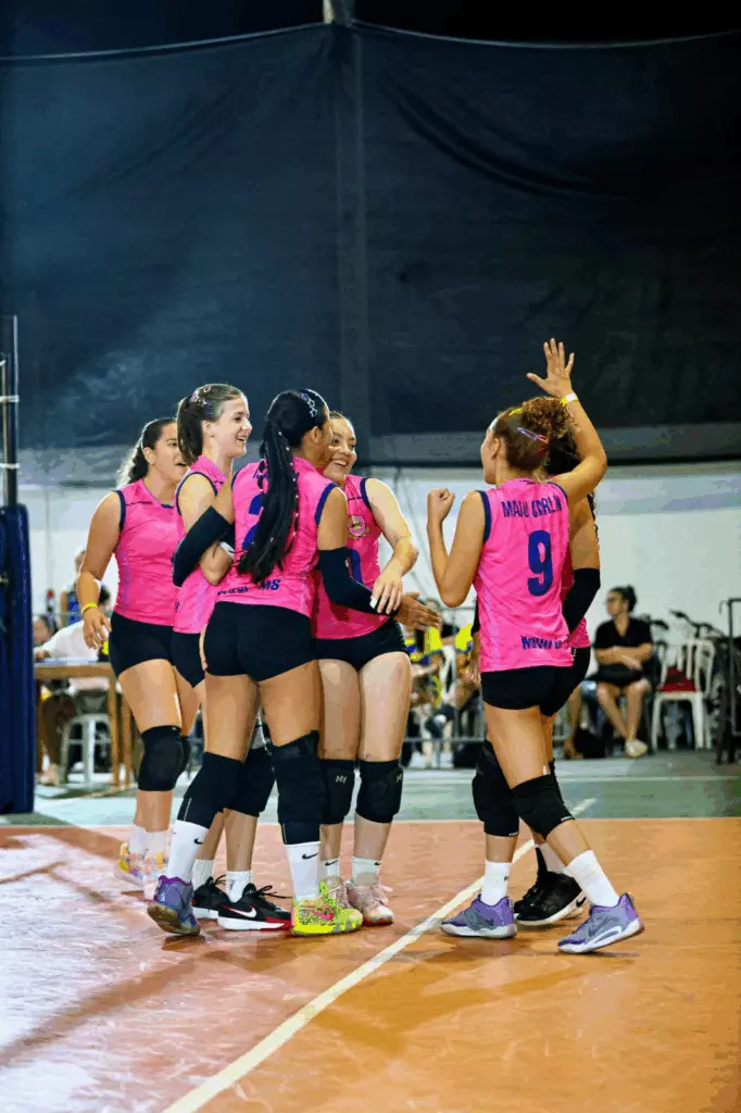 Naviraí brilha na 27ª Etapa da Copa da Amizade de Voleibol Naviraí brilha na 27ª Etapa da Copa da Amizade de Voleibol