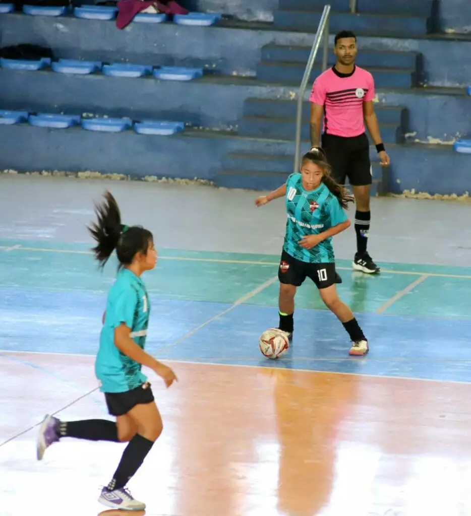 Paranhos e Amambai vão decidir medalha de ouro no futsal feminino dos Jogos Escolares de MS 2025