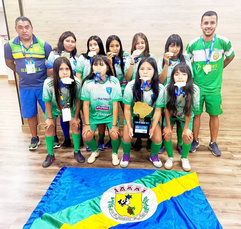 Futsal feminino de Paranhos conquista bicampeonato dos JEMS e vai representar o Estado nos Jogos Escolares Brasileiros