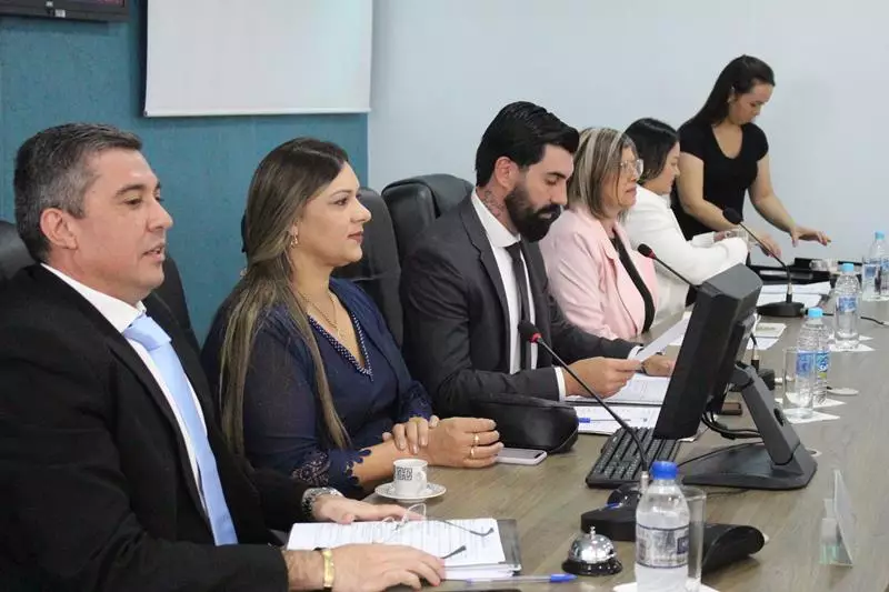 Câmara de Aral Moreira abre segundo semestre legislativo com sessões solene e de apresentação de matérias Câmara de Aral Moreira abre segundo semestre legislativo com sessões solene e de apresentação de matérias