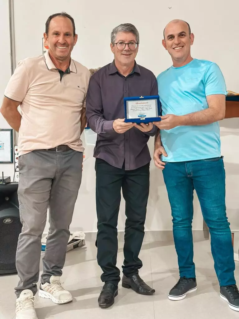Iguatemi: Simted homenageia prefeito, vereadores e controlador interno pela destinação de emendas impositivas