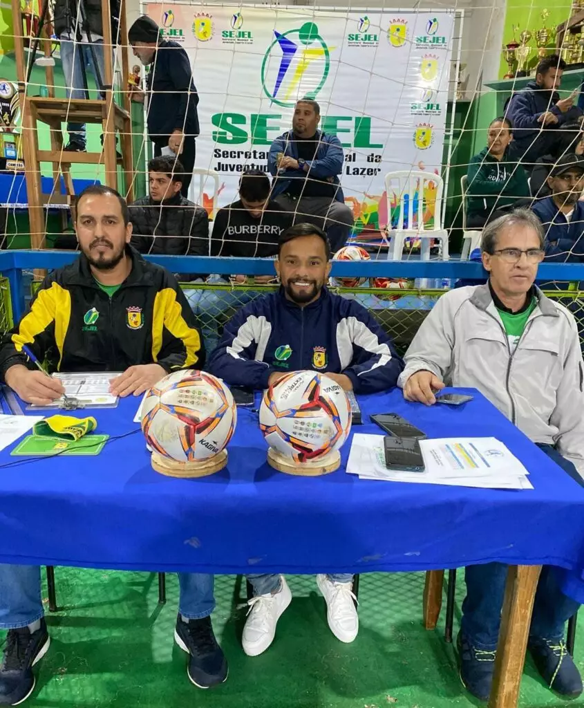 Desportivo Pavão de Amambai é o campeão da 27ª Copa Inverno de Futsal em Paranhos Desportivo Pavão de Amambai é o campeão da 27ª Copa Inverno de Futsal em Paranhos