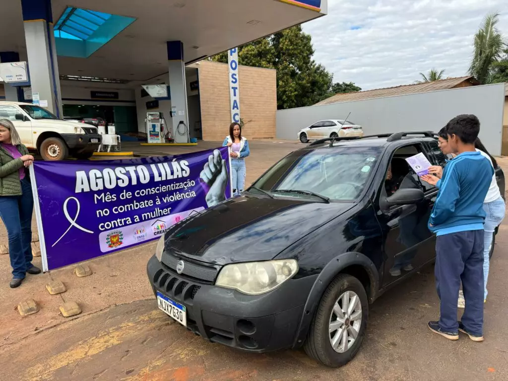 Caminhada do Agosto Lilás mobiliza comunidade em Tacuru pelo fim da violência contra a mulher