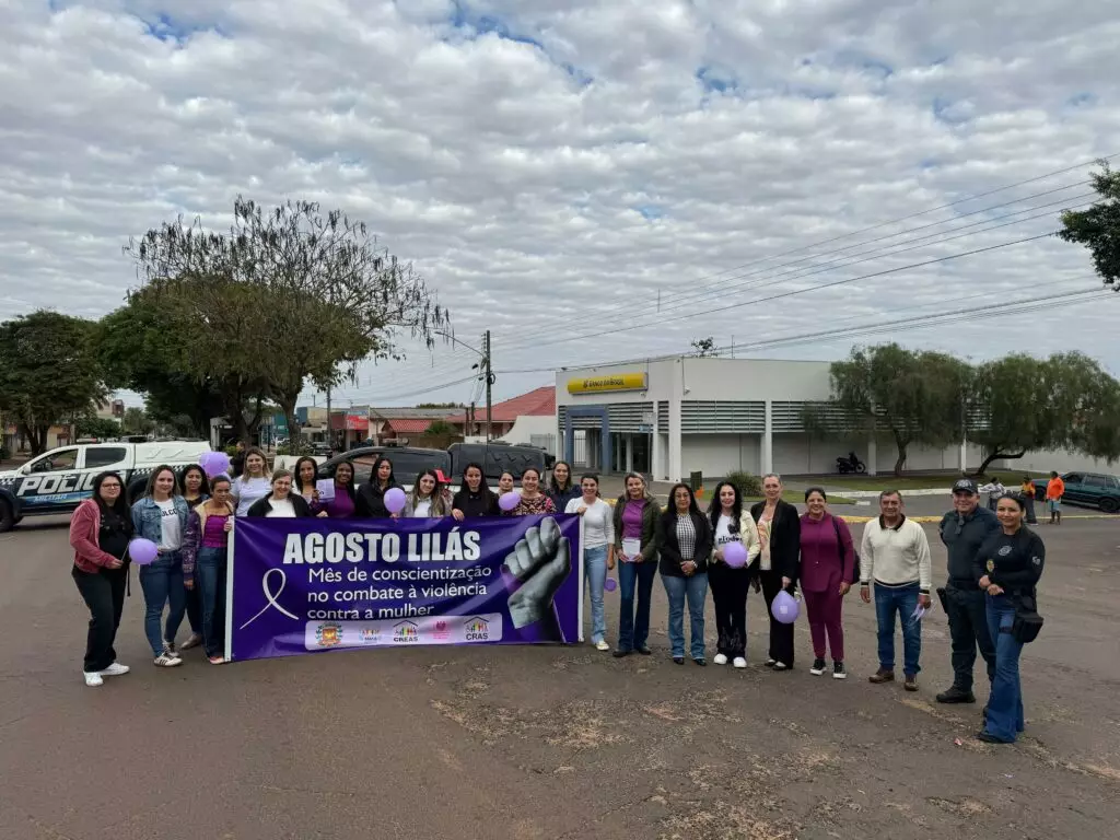 Caminhada do Agosto Lilás mobiliza comunidade em Tacuru pelo fim da violência contra a mulher
