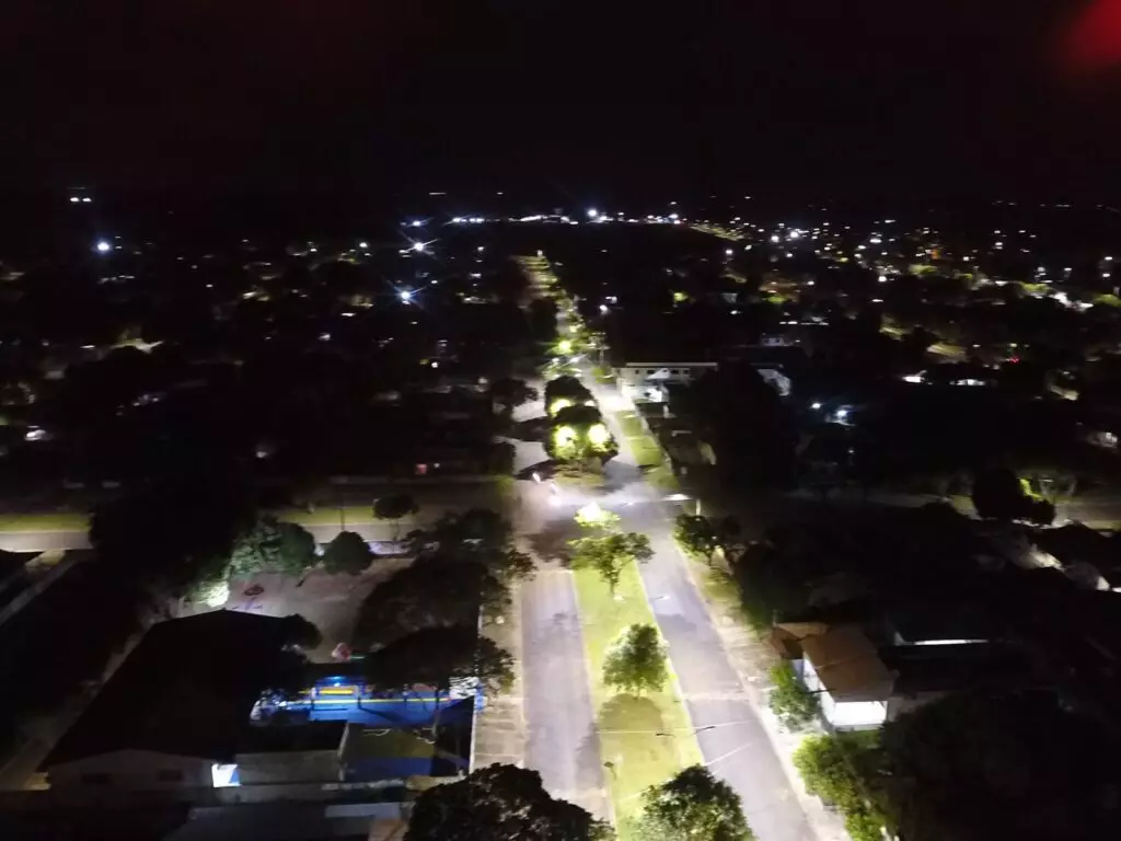 Ruas e avenidas de Iguatemi já contam com novo sistema de iluminação de LED e segunda etapa contemplará vários bairros Ruas e avenidas de Iguatemi já contam com novo sistema de iluminação de LED e segunda etapa contemplará vários bairros