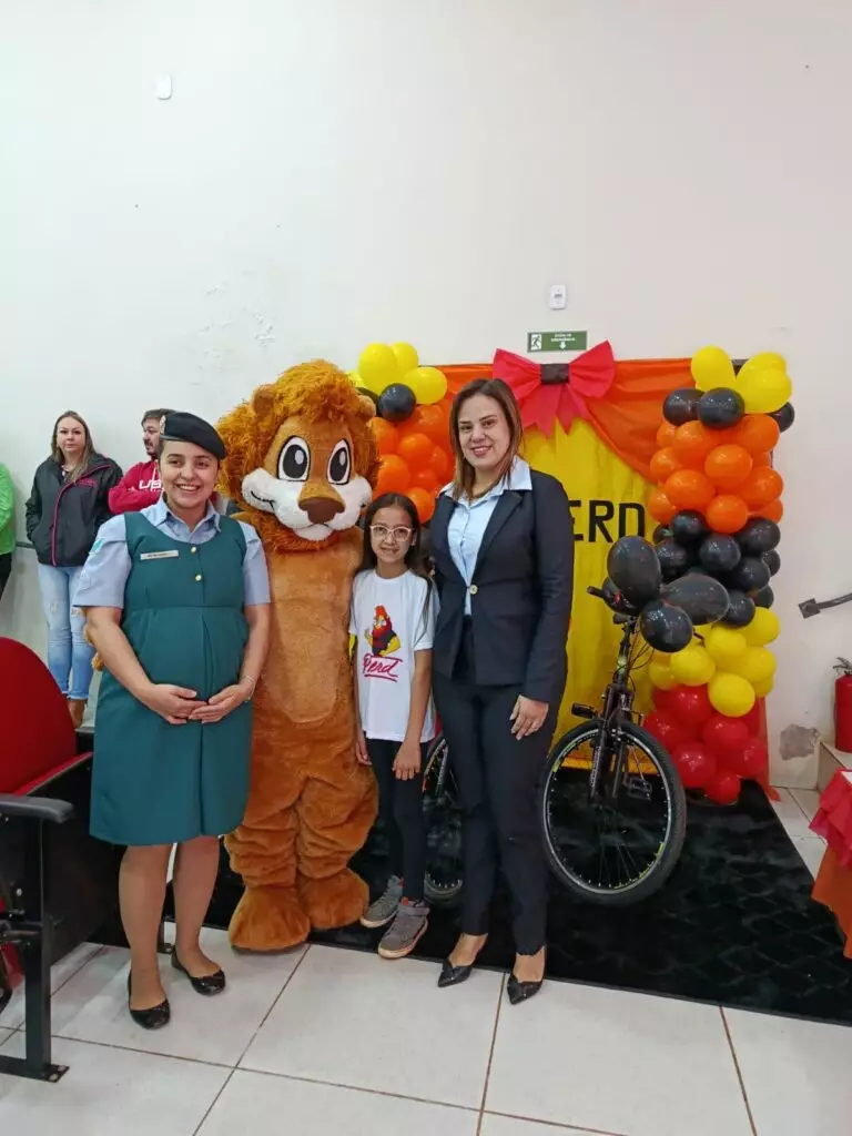 Semeando um Futuro Livre das Drogas: Coronel Sapucaia celebra formatura do PROERD com emoção e esperança