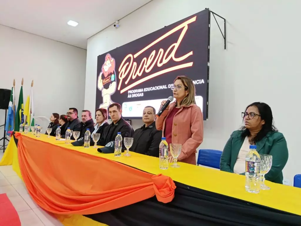 Semeando um Futuro Livre das Drogas: Coronel Sapucaia celebra formatura do PROERD com emoção e esperança