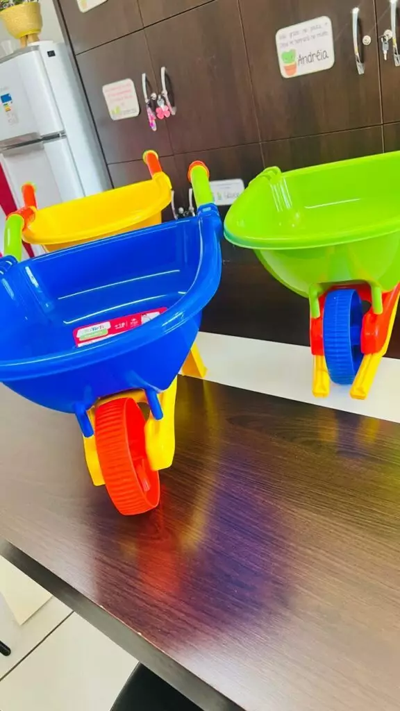 Paranhos: CEI Criança Feliz recebe brinquedos do Fundo Social do Sicredi