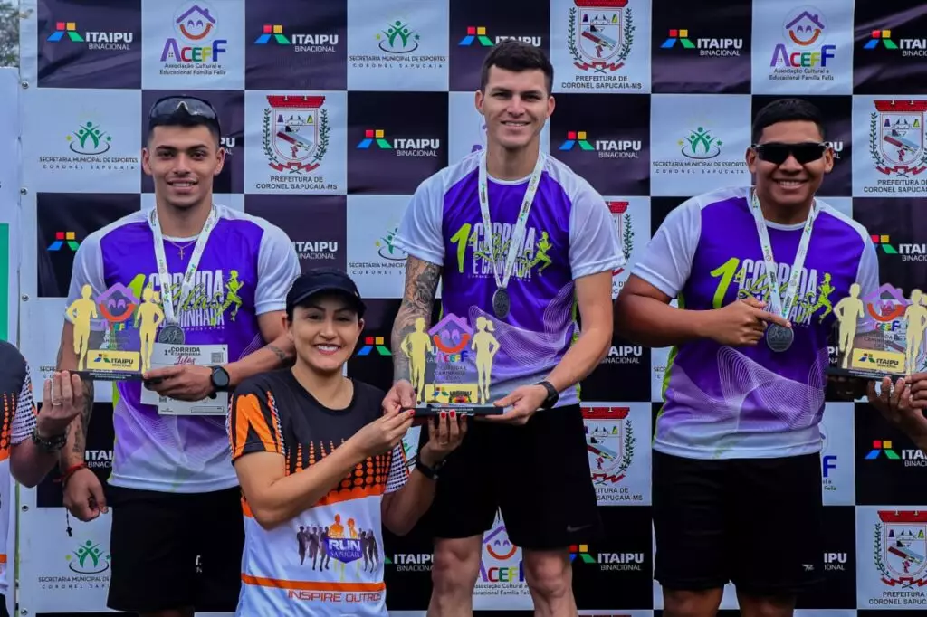 1ª Corrida e Caminhada Lilás reúne 160 atletas e fortalece solidariedade em Coronel Sapucaia
