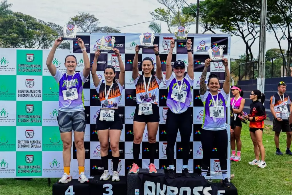 1ª Corrida e Caminhada Lilás reúne 160 atletas e fortalece solidariedade em Coronel Sapucaia