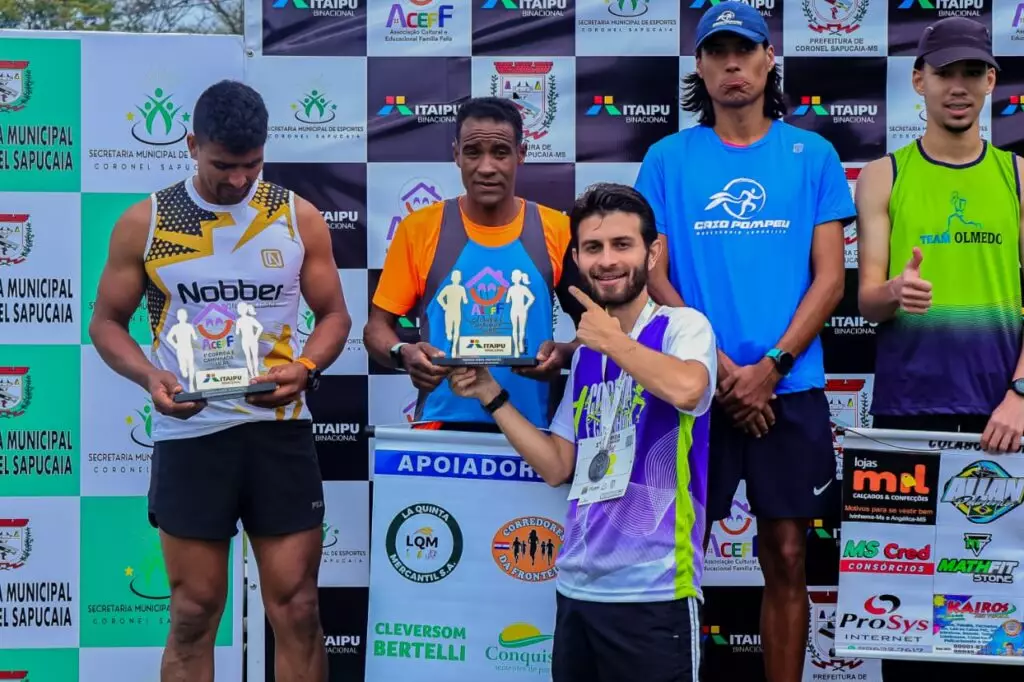 1ª Corrida e Caminhada Lilás reúne 160 atletas e fortalece solidariedade em Coronel Sapucaia