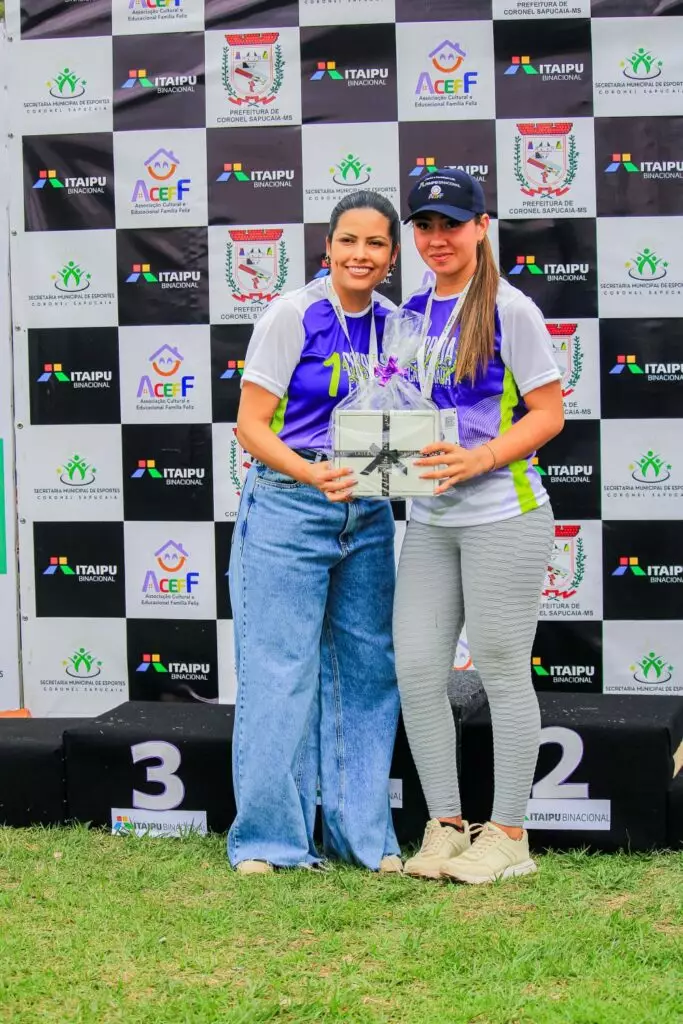 1ª Corrida e Caminhada Lilás reúne 160 atletas e fortalece solidariedade em Coronel Sapucaia